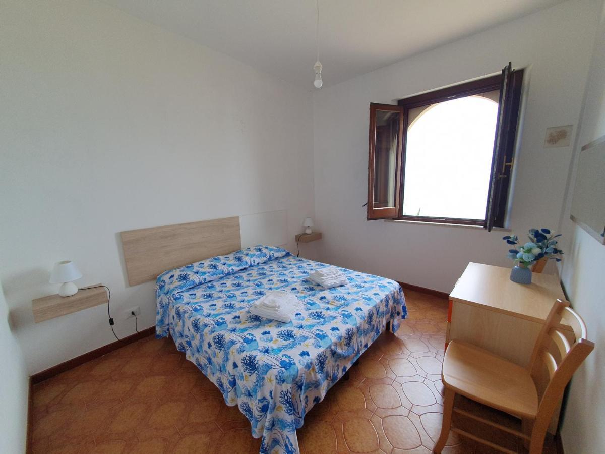 Villino Maria Elena Apartment Валдериче Екстериор снимка
